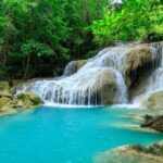 2.cascade-niveau-1-parc-national-erawan-kanchanaburi-thailande-vitesse-obturation-elevee-freeze-no-motion_554837-819